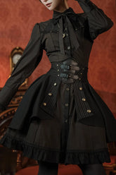 Jupe gothique en cuir à rayures imprimées taille haute noire avec boutons et coutures